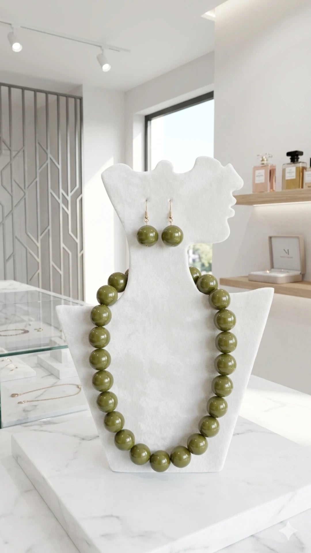 Ohrringe – Jade-Olivenkugel-Ohrringe
